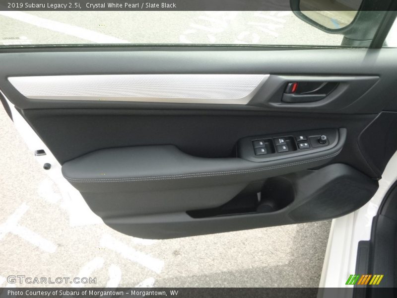 Crystal White Pearl / Slate Black 2019 Subaru Legacy 2.5i