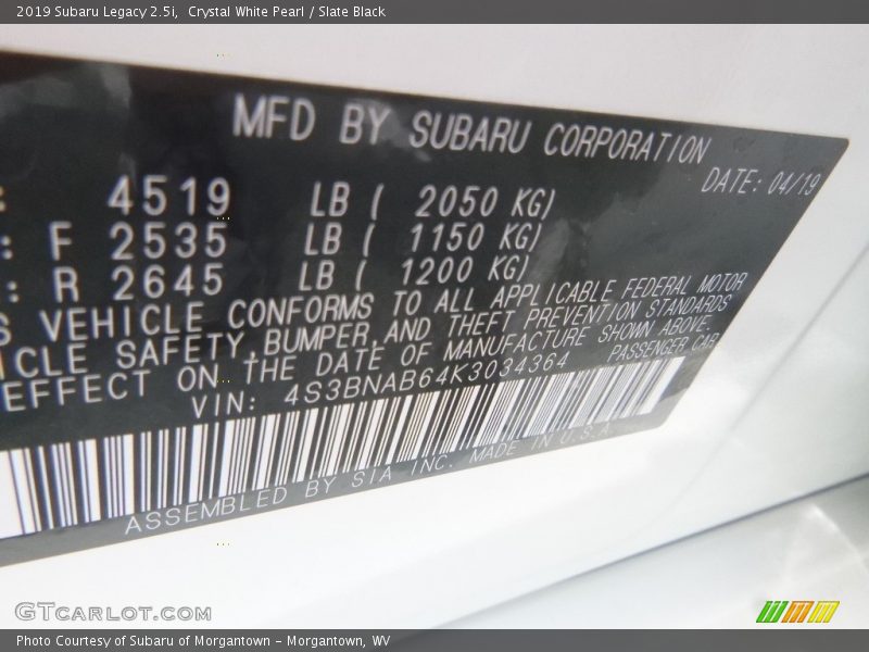 Crystal White Pearl / Slate Black 2019 Subaru Legacy 2.5i