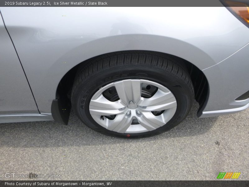 Ice Silver Metallic / Slate Black 2019 Subaru Legacy 2.5i