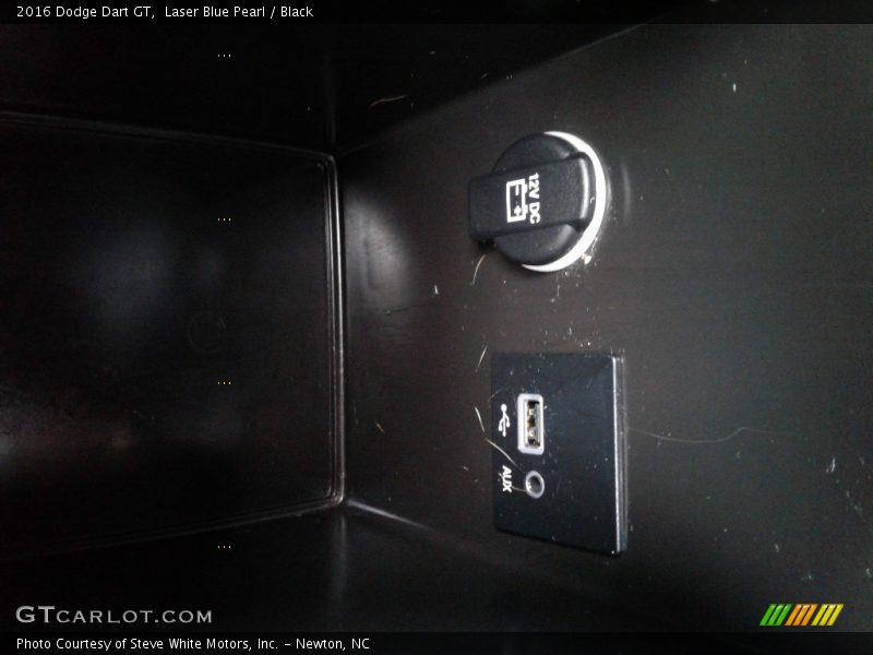 Laser Blue Pearl / Black 2016 Dodge Dart GT