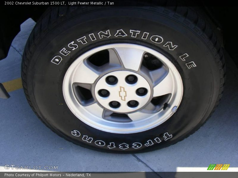 Light Pewter Metallic / Tan 2002 Chevrolet Suburban 1500 LT