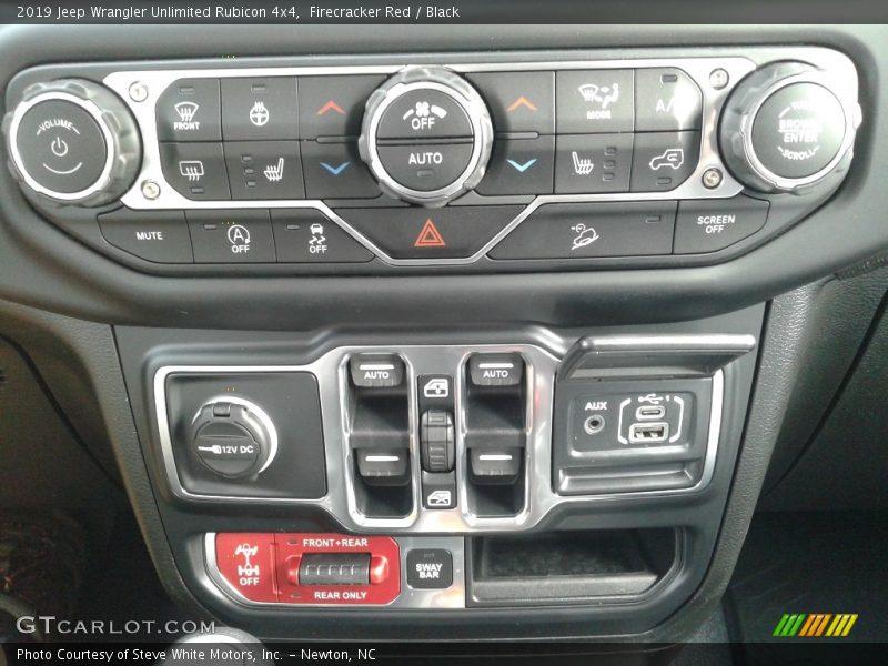Firecracker Red / Black 2019 Jeep Wrangler Unlimited Rubicon 4x4
