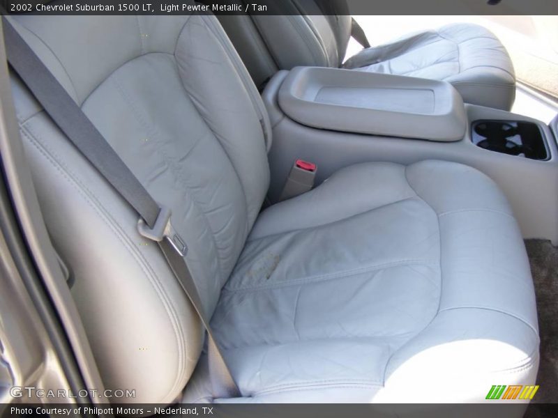 Light Pewter Metallic / Tan 2002 Chevrolet Suburban 1500 LT