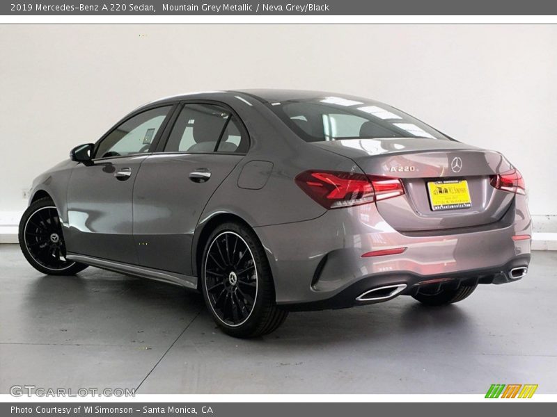 Mountain Grey Metallic / Neva Grey/Black 2019 Mercedes-Benz A 220 Sedan