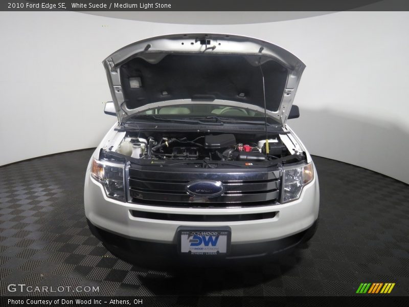 White Suede / Medium Light Stone 2010 Ford Edge SE