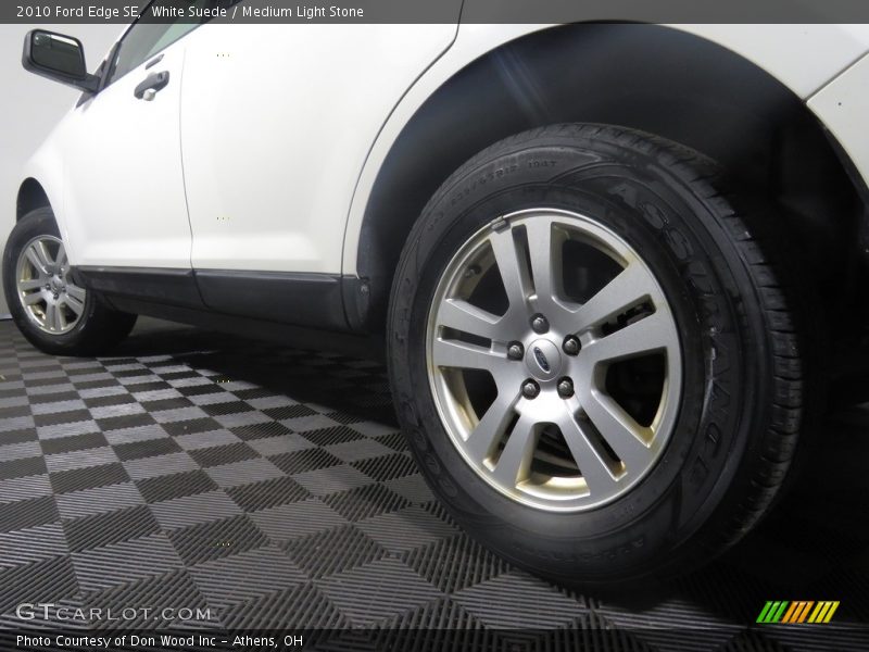 White Suede / Medium Light Stone 2010 Ford Edge SE