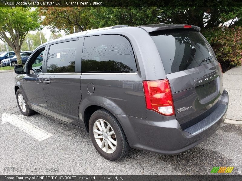 Granite Pearl / Black 2018 Dodge Grand Caravan SXT