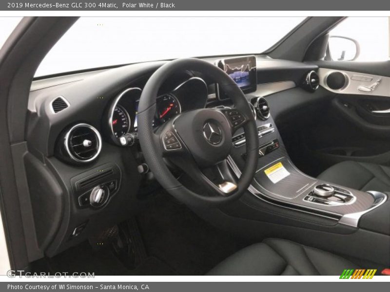 Polar White / Black 2019 Mercedes-Benz GLC 300 4Matic