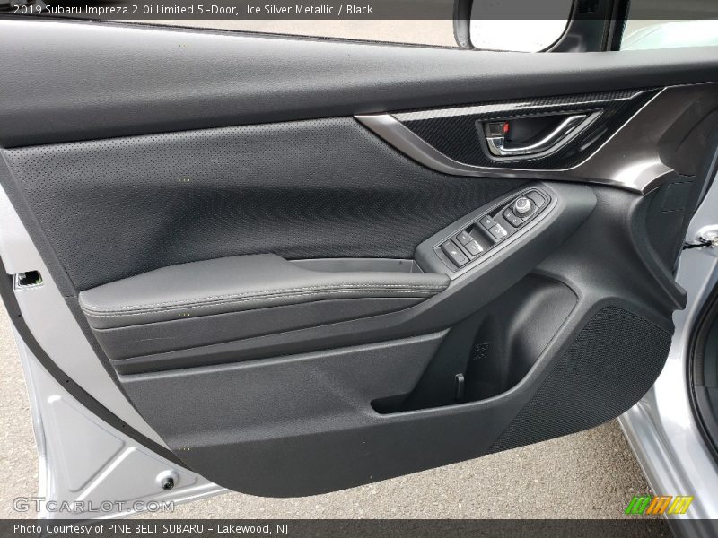 Ice Silver Metallic / Black 2019 Subaru Impreza 2.0i Limited 5-Door