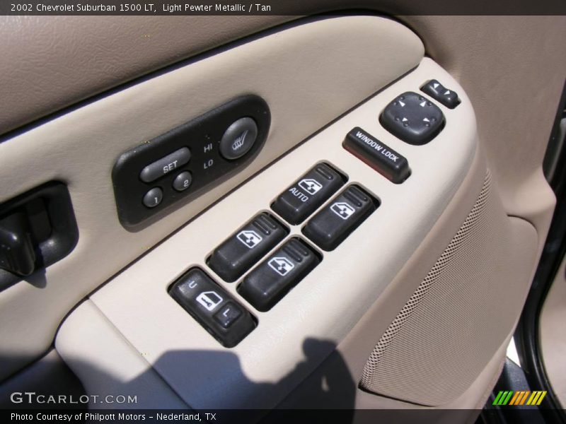 Light Pewter Metallic / Tan 2002 Chevrolet Suburban 1500 LT