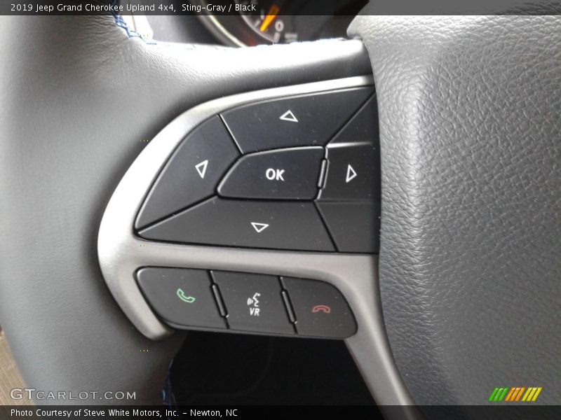 Sting-Gray / Black 2019 Jeep Grand Cherokee Upland 4x4