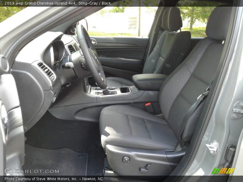 Sting-Gray / Black 2019 Jeep Grand Cherokee Upland 4x4