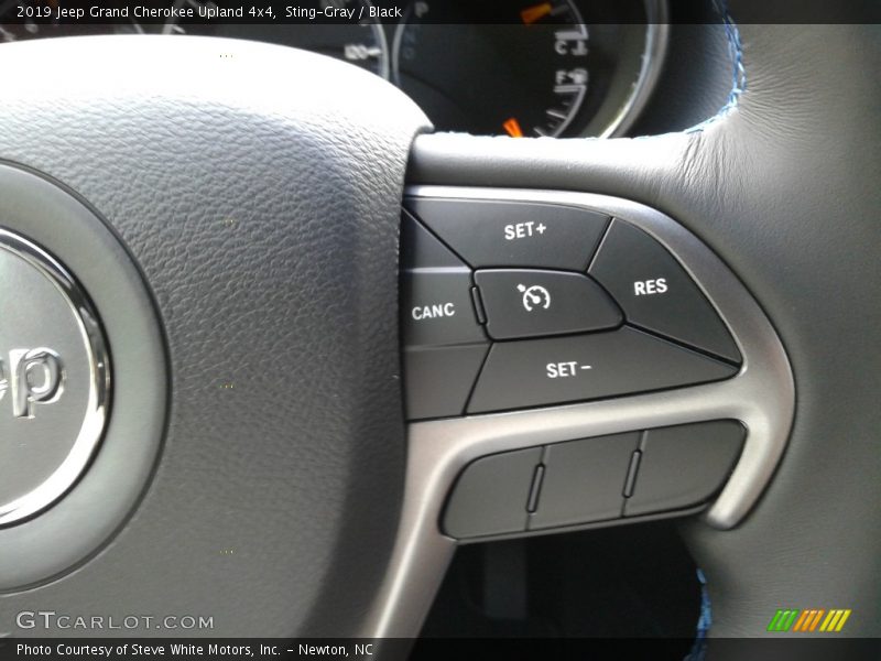 Sting-Gray / Black 2019 Jeep Grand Cherokee Upland 4x4