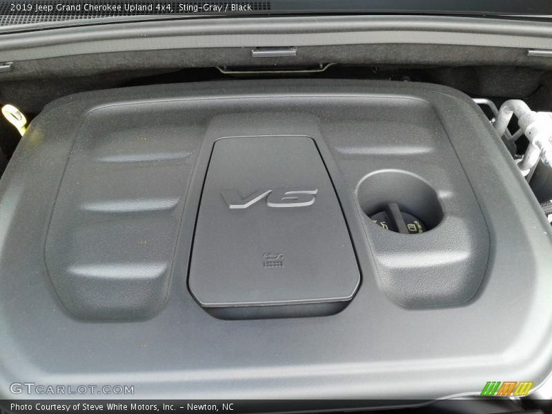 Sting-Gray / Black 2019 Jeep Grand Cherokee Upland 4x4