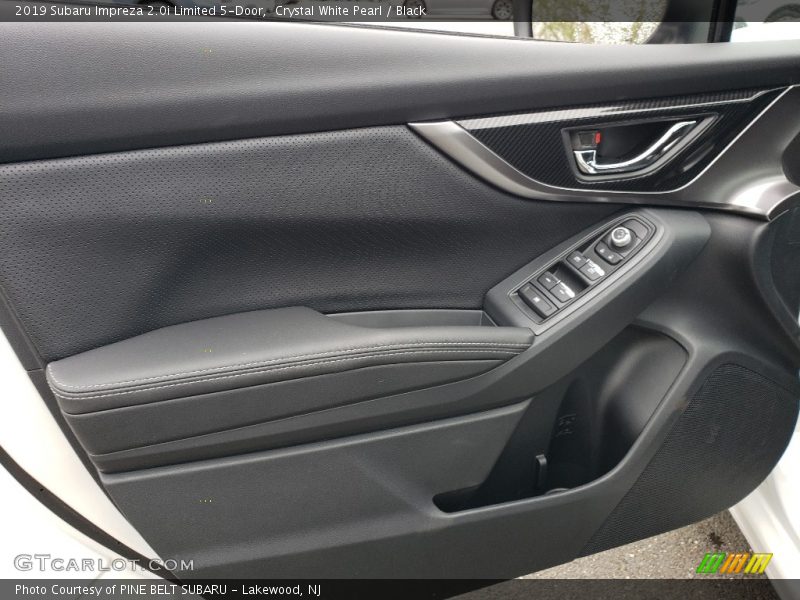 Door Panel of 2019 Impreza 2.0i Limited 5-Door