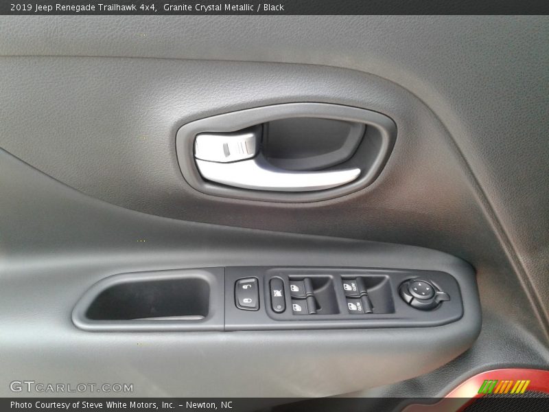 Granite Crystal Metallic / Black 2019 Jeep Renegade Trailhawk 4x4