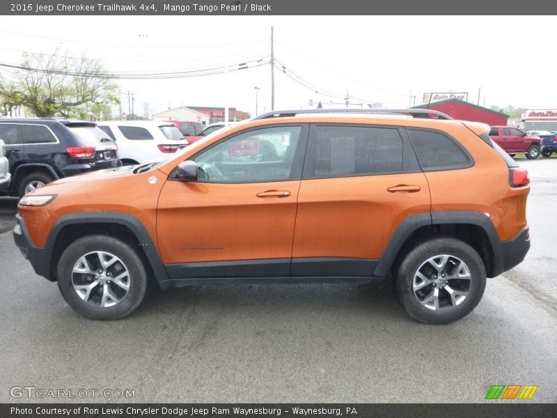 Mango Tango Pearl / Black 2016 Jeep Cherokee Trailhawk 4x4