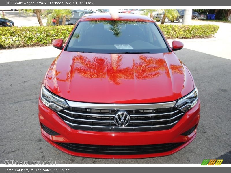 Tornado Red / Titan Black 2019 Volkswagen Jetta S