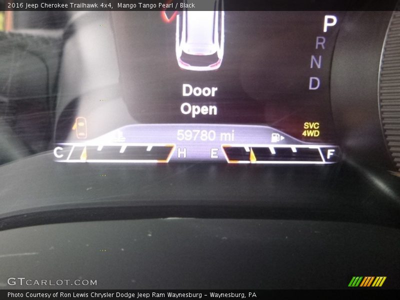 Mango Tango Pearl / Black 2016 Jeep Cherokee Trailhawk 4x4