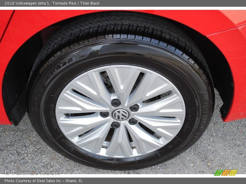 Tornado Red / Titan Black 2019 Volkswagen Jetta S