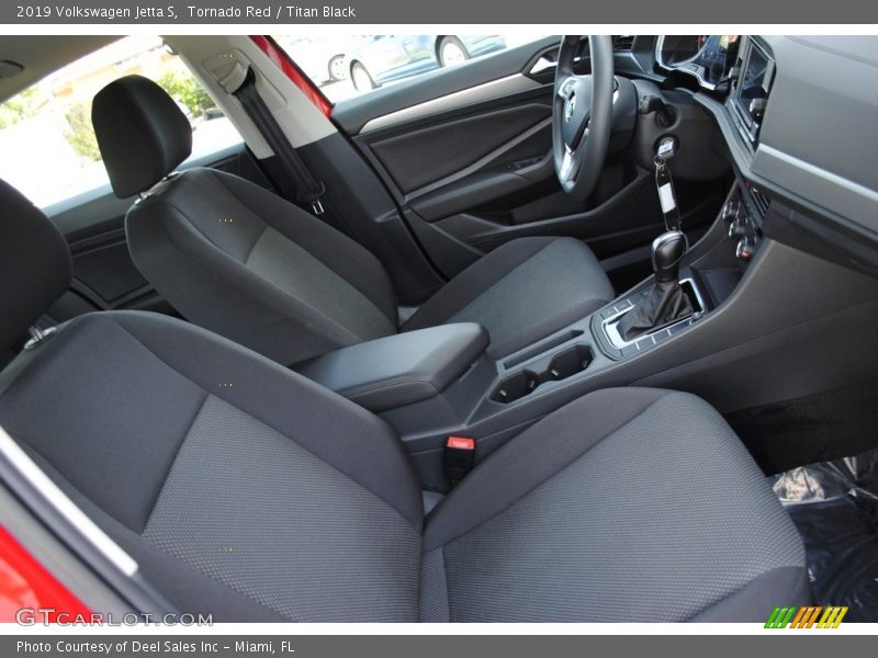 Tornado Red / Titan Black 2019 Volkswagen Jetta S