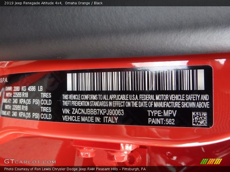 Omaha Orange / Black 2019 Jeep Renegade Altitude 4x4
