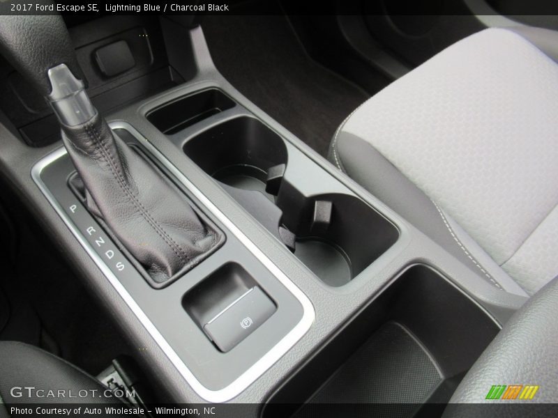 Lightning Blue / Charcoal Black 2017 Ford Escape SE