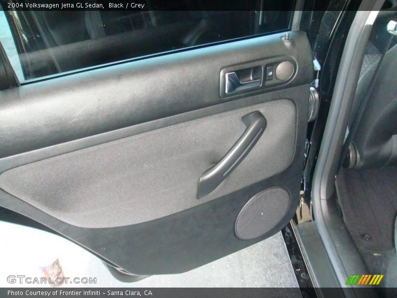 Black / Grey 2004 Volkswagen Jetta GL Sedan