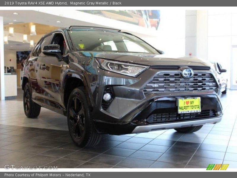 Magnetic Gray Metallic / Black 2019 Toyota RAV4 XSE AWD Hybrid