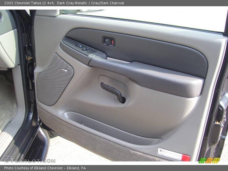 Dark Gray Metallic / Gray/Dark Charcoal 2003 Chevrolet Tahoe LS 4x4