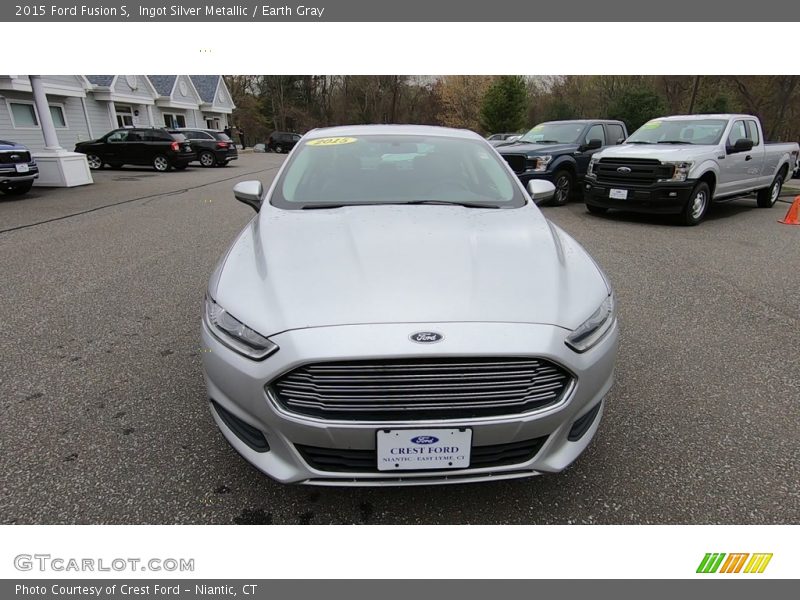 Ingot Silver Metallic / Earth Gray 2015 Ford Fusion S