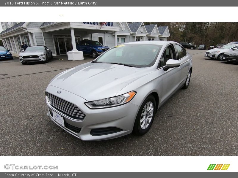 Ingot Silver Metallic / Earth Gray 2015 Ford Fusion S