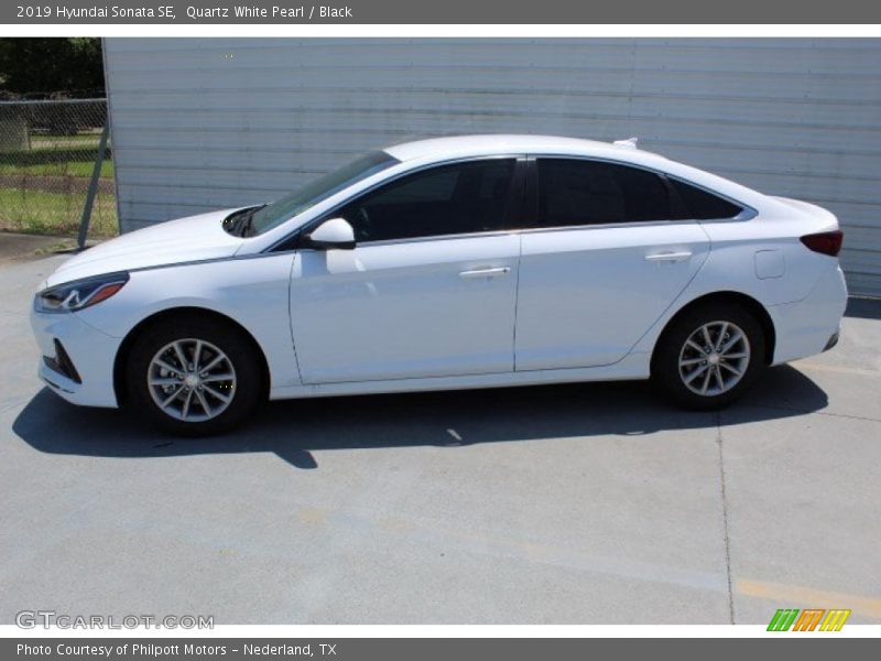 Quartz White Pearl / Black 2019 Hyundai Sonata SE