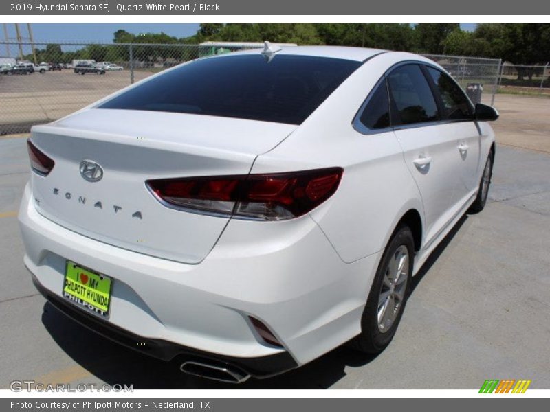 Quartz White Pearl / Black 2019 Hyundai Sonata SE