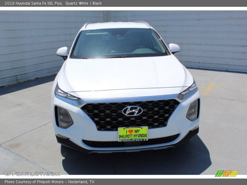 Quartz White / Black 2019 Hyundai Santa Fe SEL Plus