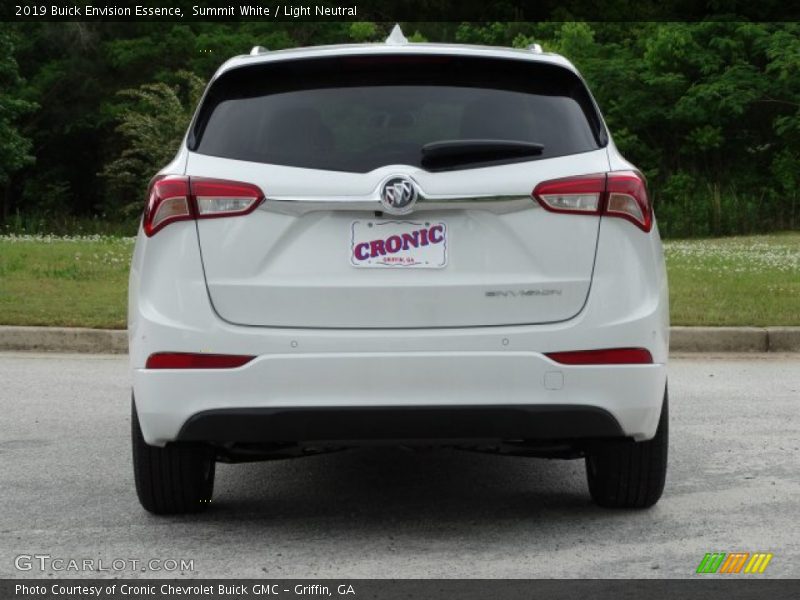 Summit White / Light Neutral 2019 Buick Envision Essence