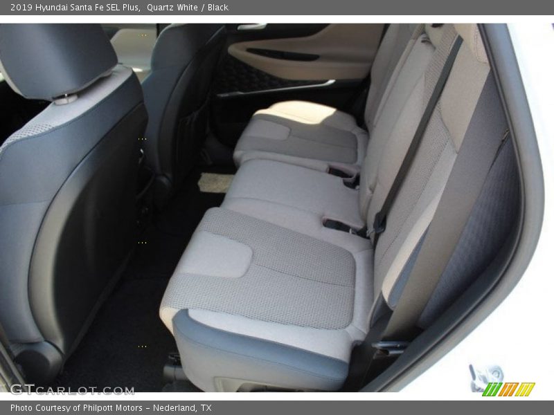 Quartz White / Black 2019 Hyundai Santa Fe SEL Plus