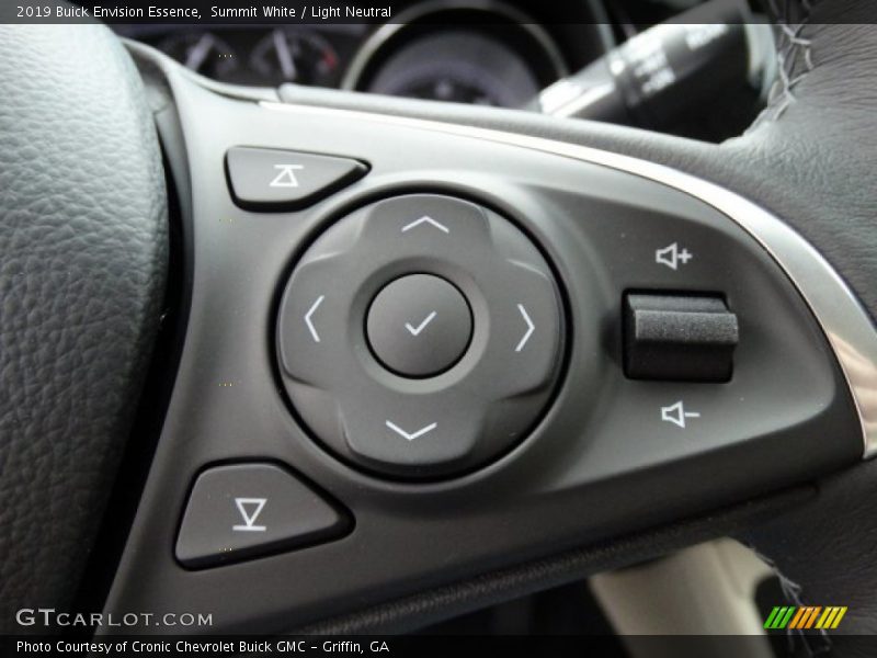 Summit White / Light Neutral 2019 Buick Envision Essence