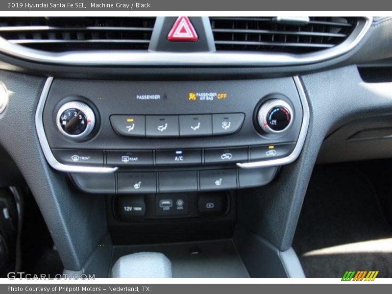 Machine Gray / Black 2019 Hyundai Santa Fe SEL