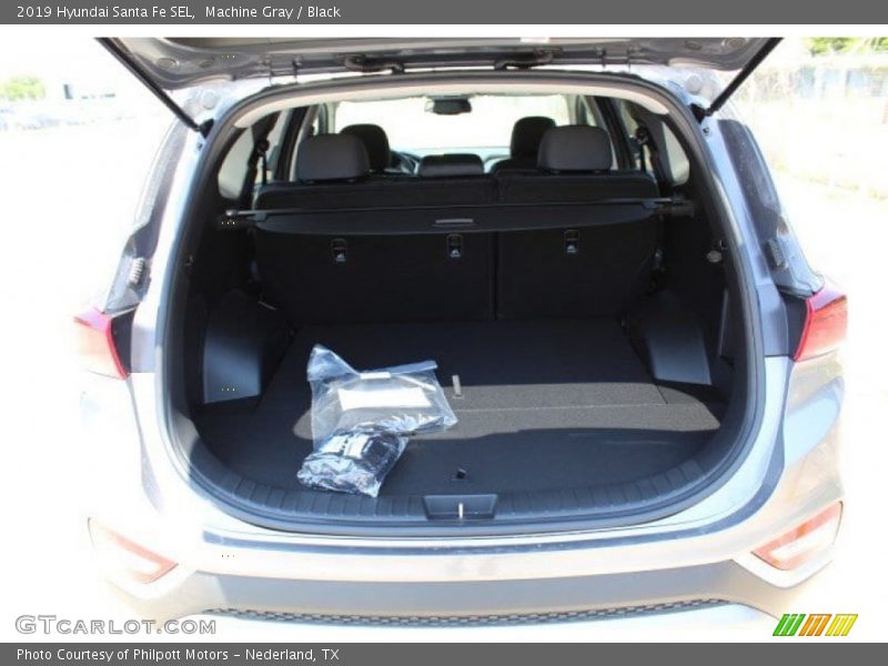 Machine Gray / Black 2019 Hyundai Santa Fe SEL