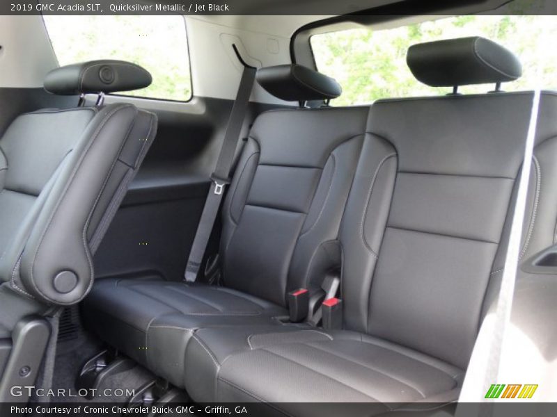 Quicksilver Metallic / Jet Black 2019 GMC Acadia SLT
