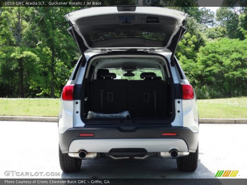 Quicksilver Metallic / Jet Black 2019 GMC Acadia SLT