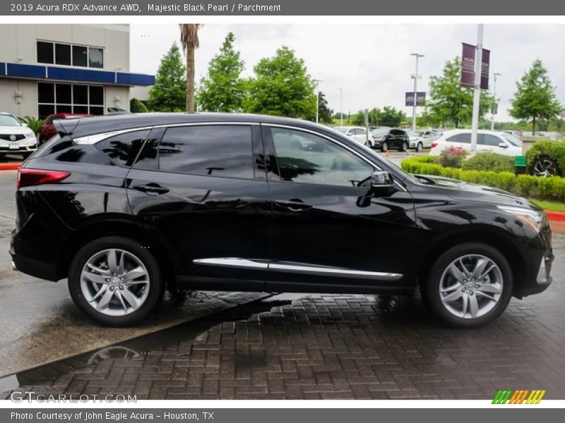 Majestic Black Pearl / Parchment 2019 Acura RDX Advance AWD