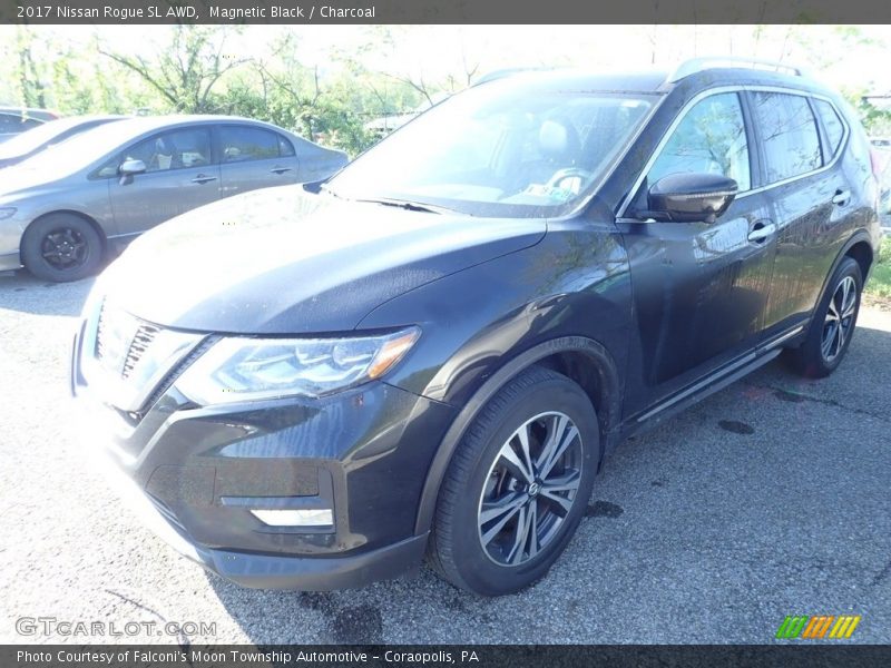 Magnetic Black / Charcoal 2017 Nissan Rogue SL AWD