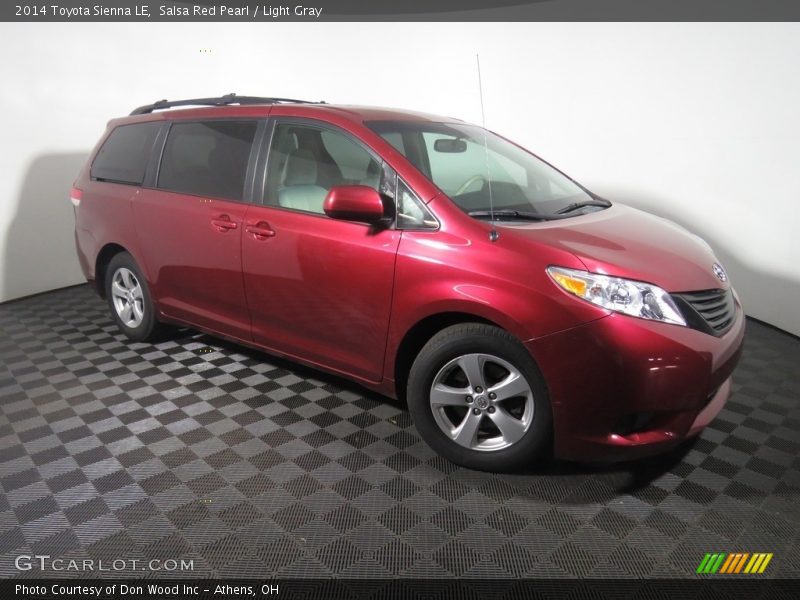 Salsa Red Pearl / Light Gray 2014 Toyota Sienna LE