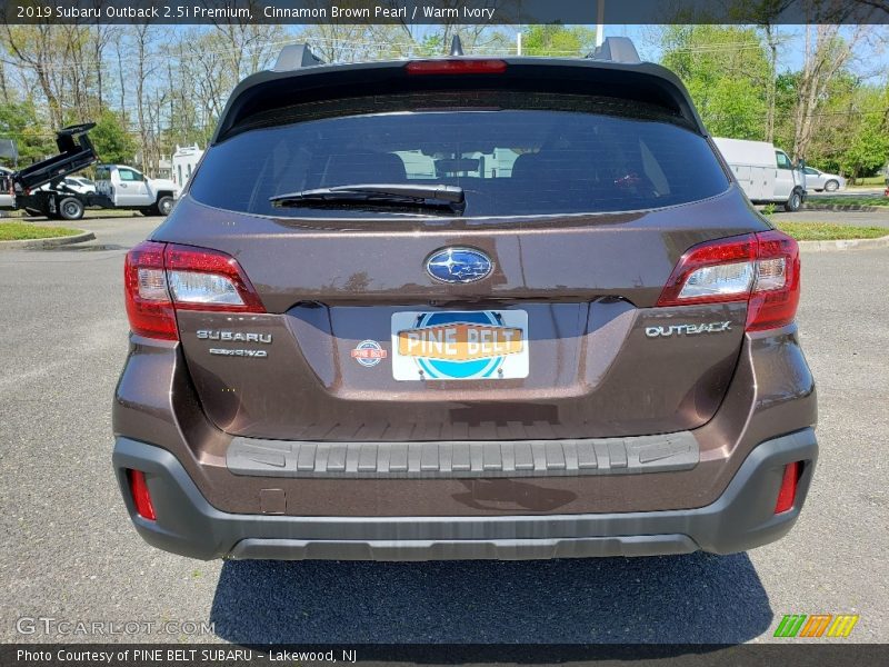 Cinnamon Brown Pearl / Warm Ivory 2019 Subaru Outback 2.5i Premium