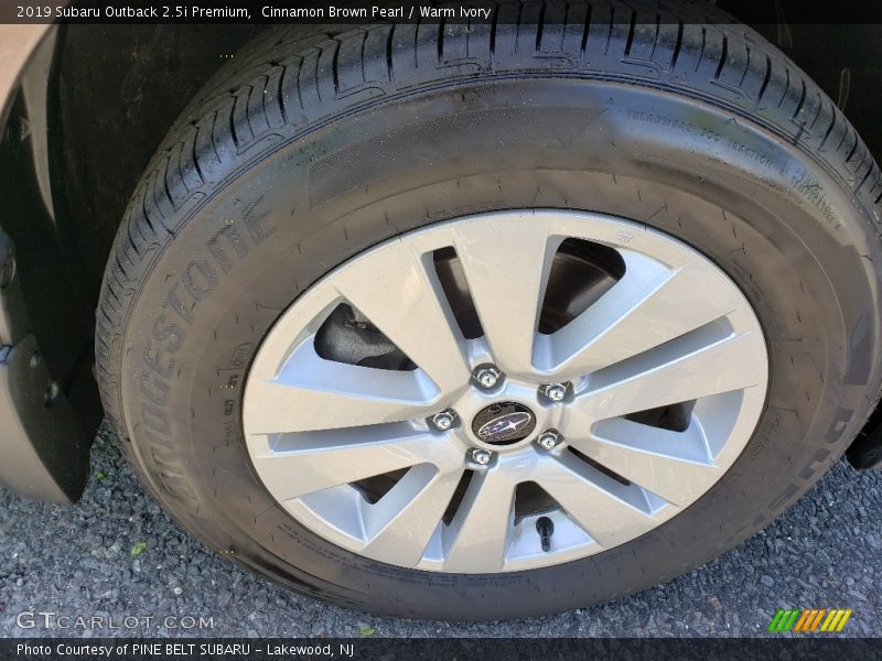 Cinnamon Brown Pearl / Warm Ivory 2019 Subaru Outback 2.5i Premium