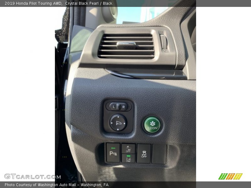 Crystal Black Pearl / Black 2019 Honda Pilot Touring AWD