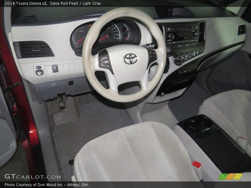 Salsa Red Pearl / Light Gray 2014 Toyota Sienna LE