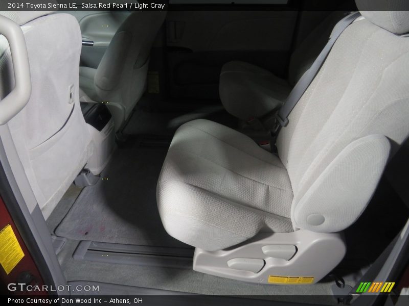 Salsa Red Pearl / Light Gray 2014 Toyota Sienna LE